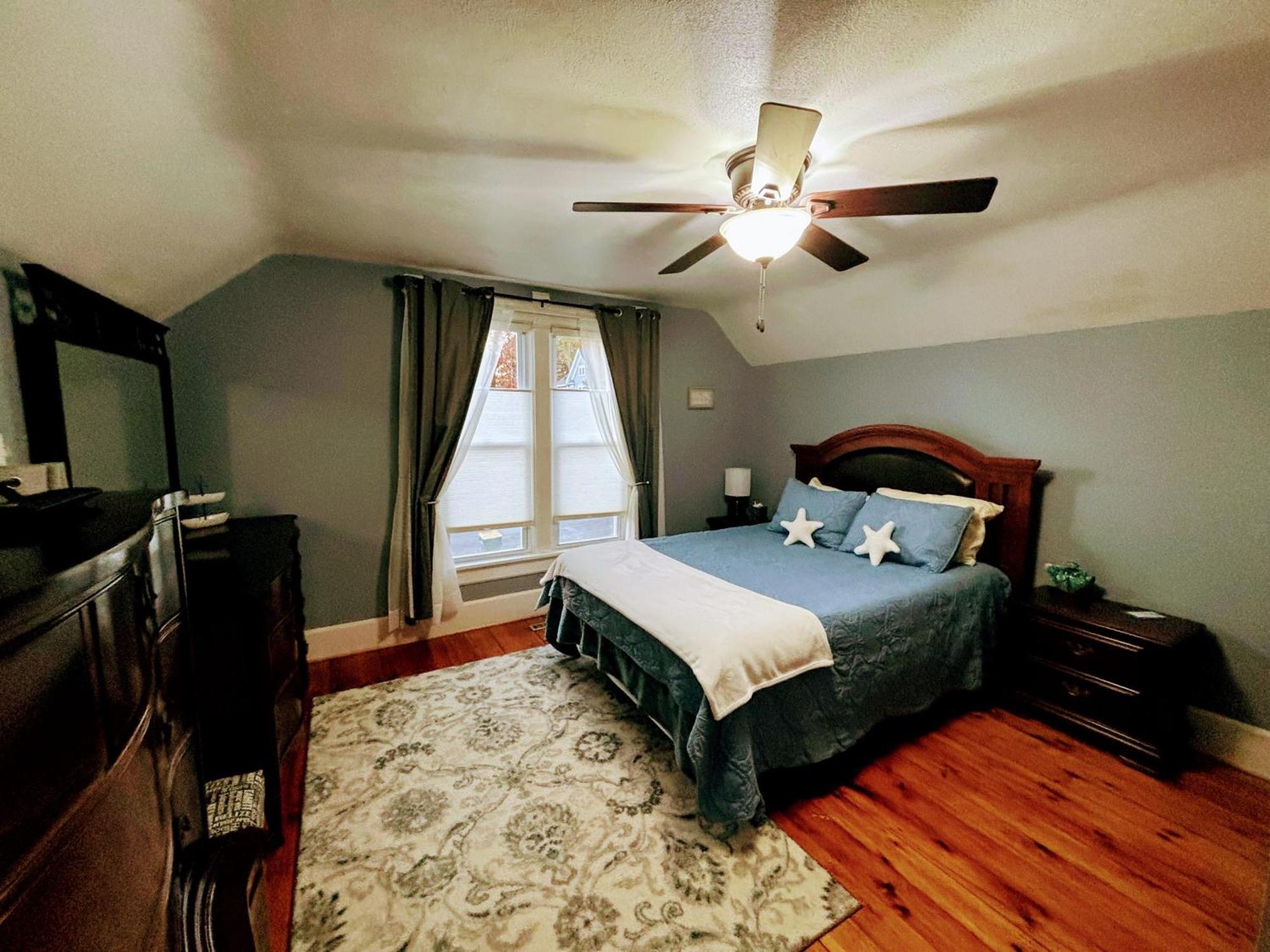 Charming Restored 1891 House Fort Atkinson Exterior foto